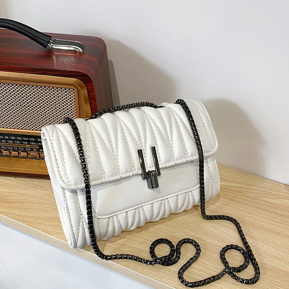 Classic Quilted Crossbody Handbag photo review