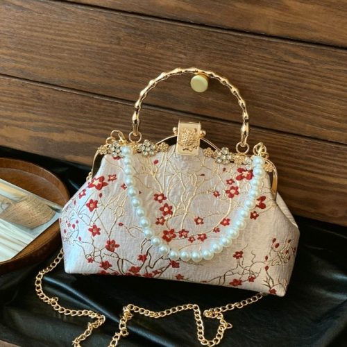 Red Flower Pearl Handbag photo review