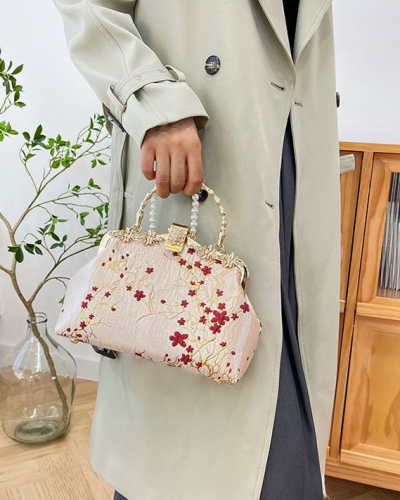 Red Flower Pearl Handbag photo review