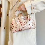 Red Flower Pearl Handbag photo review