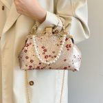Red Flower Pearl Handbag photo review