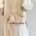 Red Flower Pearl Handbag photo review