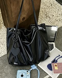 Large Capacity Shoulder Tote photo review
