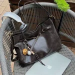 Large Capacity Retro Shoulder Tote photo review