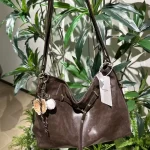 Large Capacity Retro Shoulder Tote photo review