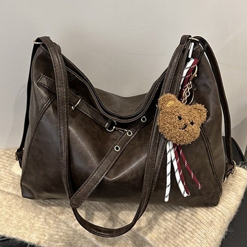 Large Capacity Retro Shoulder Bag