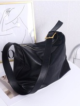Classic Large Capacity Crossbody Tote photo review