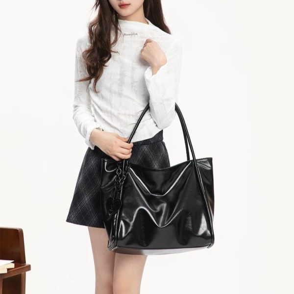 Large Capacity Shoulder Tote