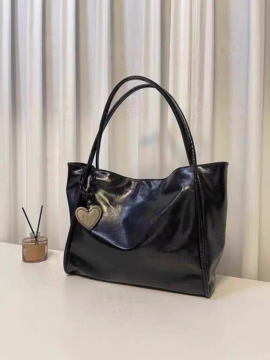 Large Capacity Shoulder Tote photo review